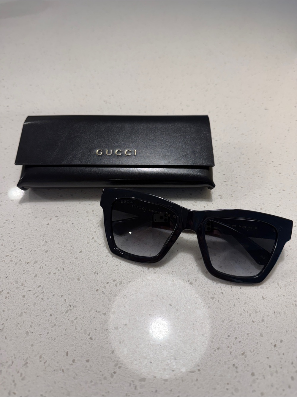 Gucci Black Oversized Cat-Eye Sunglasses